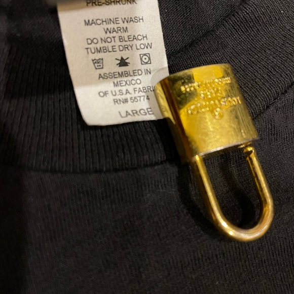 Vintage 90s Triple H WWE T-Shirt - Picture 6 of 6